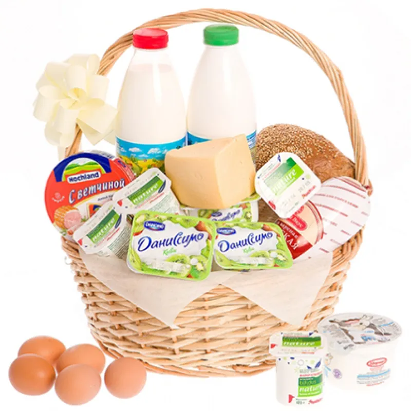 Корзинка свежих продуктов с хлебом и молоком, доставка Туран